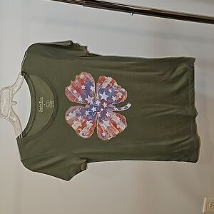 Lucky Brand clover American flag print
